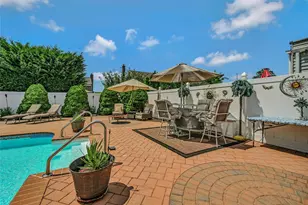 532 Alwick Ave, West Islip, NY 11795 - Photo 15