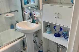 709 Warburton Ave, Yonkers, NY 10701 - Photo 11