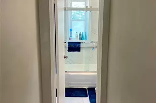 709 Warburton Ave, Yonkers, NY 10701 - Photo 13