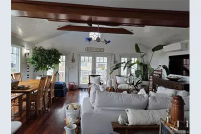 34 Trenton Avenue #Upper, Long Beach, NY 11561 - Photo 3