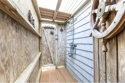 34 Trenton Avenue #Upper, Long Beach, NY 11561 - Photo 15