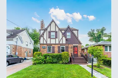 43 Jayson Avenue, Great Neck, NY 11021 - Photo 1