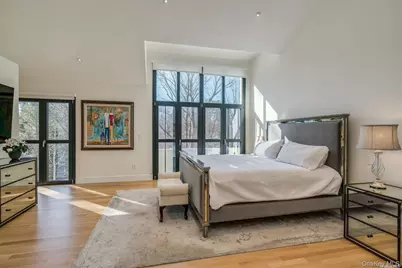 9 Winding Way, Locust Valley, NY 11560 - Photo 17