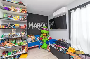 190 Commonwealth St, Franklin Square, NY 11010 - Photo 7