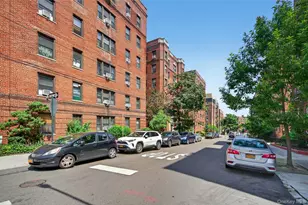96-11 65th Rd, Rego Park, NY 11374 - Photo 41