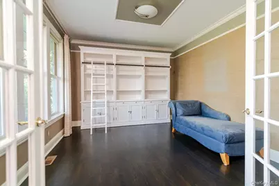 53 Pembroke Drive, Glen Cove, NY 11542 - Photo 11