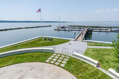 53 Pembroke Drive, Glen Cove, NY 11542 - Photo 43