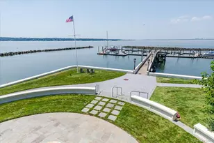 53 Pembroke Dr, Glen Cove, NY 11542 - Photo 43