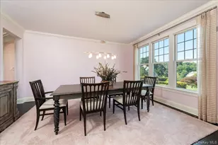 53 Pembroke Dr, Glen Cove, NY 11542 - Photo 9