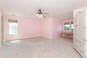 53 Pembroke Dr, Glen Cove, NY 11542 - Photo 27
