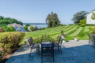 53 Pembroke Dr, Glen Cove, NY 11542 - Photo 3