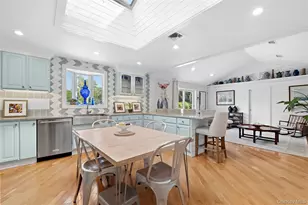 38 Liberty St, Westhampton Beach, NY 11978 - Photo 5