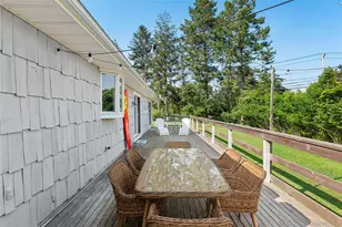 38 Liberty St, Westhampton Beach, NY 11978 - Photo 15