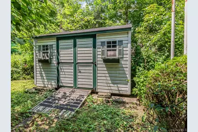 300 Aka 490 Odell Avenue, Yonkers, NY 10703 - Photo 23