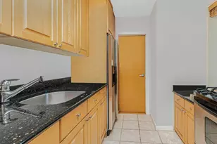 525 W 236th St, Bronx, NY 10463 - Photo 9