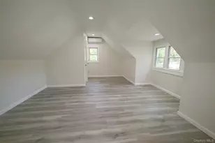 130 N Huron St, Ronkonkoma, NY 11779 - Photo 9