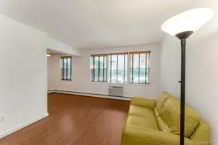 61 Maine Ave, Rockville Centre, NY 11570 - Photo 3