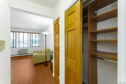 61 Maine Avenue #F6, Rockville Centre, NY 11570 - Photo 17