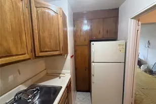 46-01 39th Ave, Sunnyside, NY 11104 - Photo 9