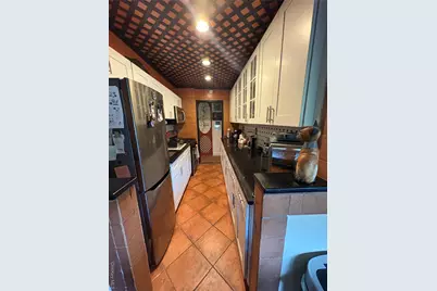 153-25 88th Street 88th Street #5L, Howard Beach, NY 11414 - Photo 3