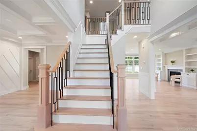 25 Westchester Avenue, Jericho, NY 11753 - Photo 23