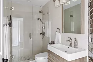 23 Legends Cir, Melville, NY 11747 - Photo 29