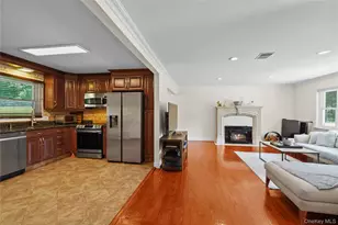 4 Hickory Dr, Mahopac, NY 10541 - Photo 7