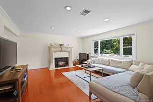 4 Hickory Dr, Mahopac, NY 10541 - Photo 5