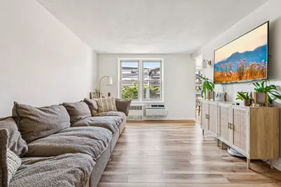 560 W Broadway #1G, Long Beach, NY 11561 - Photo 3