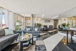 560 W Broadway, Long Beach, NY 11561 - Photo 19