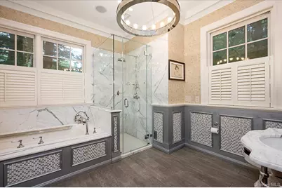 4 Clock Tower Lane, Old Westbury, NY 11568 - Photo 11