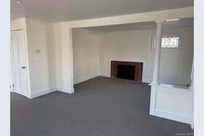 128 N Ocean Avenue, Patchogue, NY 11772 - Photo 5