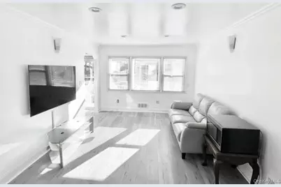 162-15 77 Avenue, Fresh Meadows, NY 11366 - Photo 3