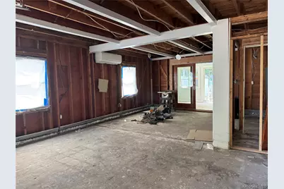 332 Jamaica Boulevard, Carle Place, NY 11514 - Photo 11