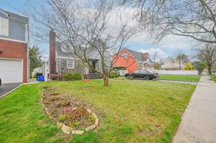 216 Home St, Valley Stream, NY 11580 - Photo 5