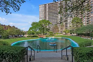 1 Bay Club Dr, Bayside, NY 11360 - Photo 17