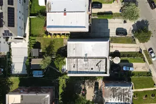 195-11 Woodhull Ave, Hollis, NY 11423 - Photo 7