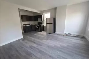 29 Hooker Ave, Poughkeepsie, NY 12601 - Photo 3