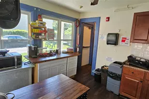 13 Longview Ave, White Plains, NY 10605 - Photo 7