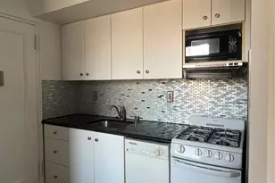 39-55 51st St, Woodside, NY 11377 - Photo 9