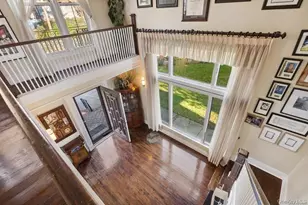 56 Floral Pkwy, Floral Park, NY 11001 - Photo 3