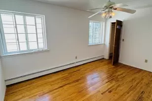 31 Woodward St, Roslyn Heights, NY 11577 - Photo 21