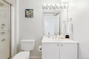 12 Douglas Ct, Hampton Bays, NY 11946 - Photo 33