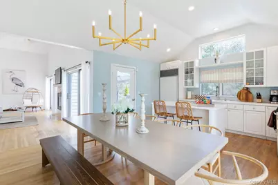 12 Douglas Court, Hampton Bays, NY 11946 - Photo 5