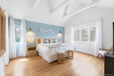 12 Douglas Court, Hampton Bays, NY 11946 - Photo 13