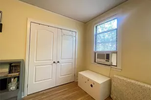 40-01 Little Neck Pkwy, Little Neck, NY 11363 - Photo 13