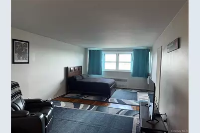 370 Westchester Avenue #7P, Port Chester, NY 10573 - Photo 3