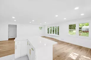 132 Holmes Ave, Hartsdale, NY 10530 - Photo 7