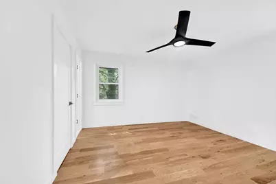 132 Holmes Avenue, Hartsdale, NY 10530 - Photo 11