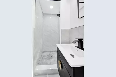 132 Holmes Avenue, Hartsdale, NY 10530 - Photo 23